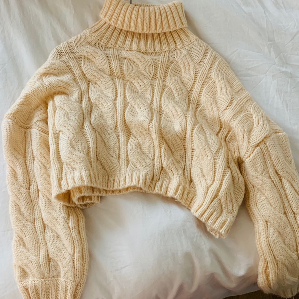 STYLENANDA cropped sweater